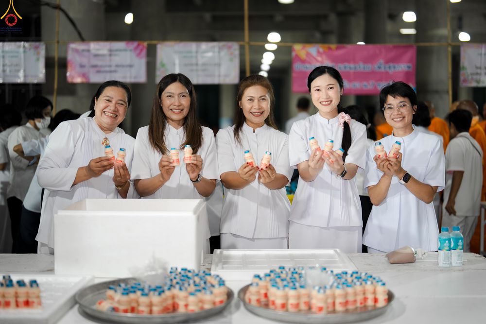 ภาพ No.308157:วันที่ 31 มกราคม พ.ศ. 2569 พิธีจุดประทีปธรรมถวายเป็นพุทธบูชา  และบูชาธรรมมหาปูชนียาจารย์ (ภาพชุดที่ 3) ณ วัดพระธรรมกาย ปทุมธานี ในโครงการธรรมยาตรา กตัญญูบูชา มหาปูชนียาจารย์ พระมงคลเทพมุนี(สด จนฺทสโร) พระผู้ปราบมาร อนุสรณ์สถาน 7 แห่ง ปีที่ 14