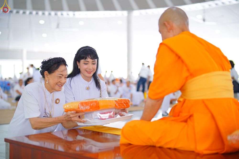 ภาพ No.317618:วันพฤหัสบดีที่ 2 เมษายน พ.ศ.2569 พิธีบุพเปตพลี ครั้งที่ 180 ณ หอฉันคุณยายอาจารย์ฯ วัดพระธรรมกาย