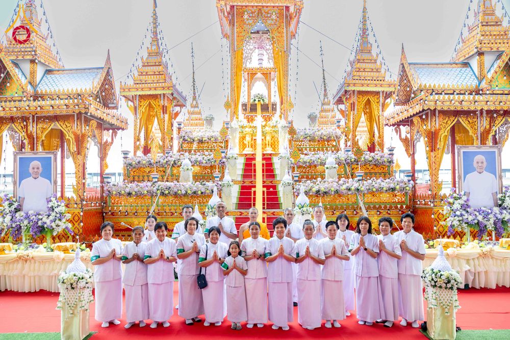 ภาพ No.316443:วันอาทิตย์ที่ 29 มีนาคม พ.ศ. 2569 พิธีทอดผ้าบังสุกุลและพิธีชำระร่าง โยมพ่อณรงค์ จินตมากุล  สิริอายุ 99 ปี 11 เดือน โยมบิดา พระครูปลัดรัตนวีรวัฒน์ (รังสฤษดิ์ อิทฺธิจินตโก) ที่ปรึกษาเจ้าคณะจังหวัดปทุมธานี เจ้าอาวาสวัดพระธรรมกาย  ณ ฌาปนสถานชั่วคราว ทางเข้า 