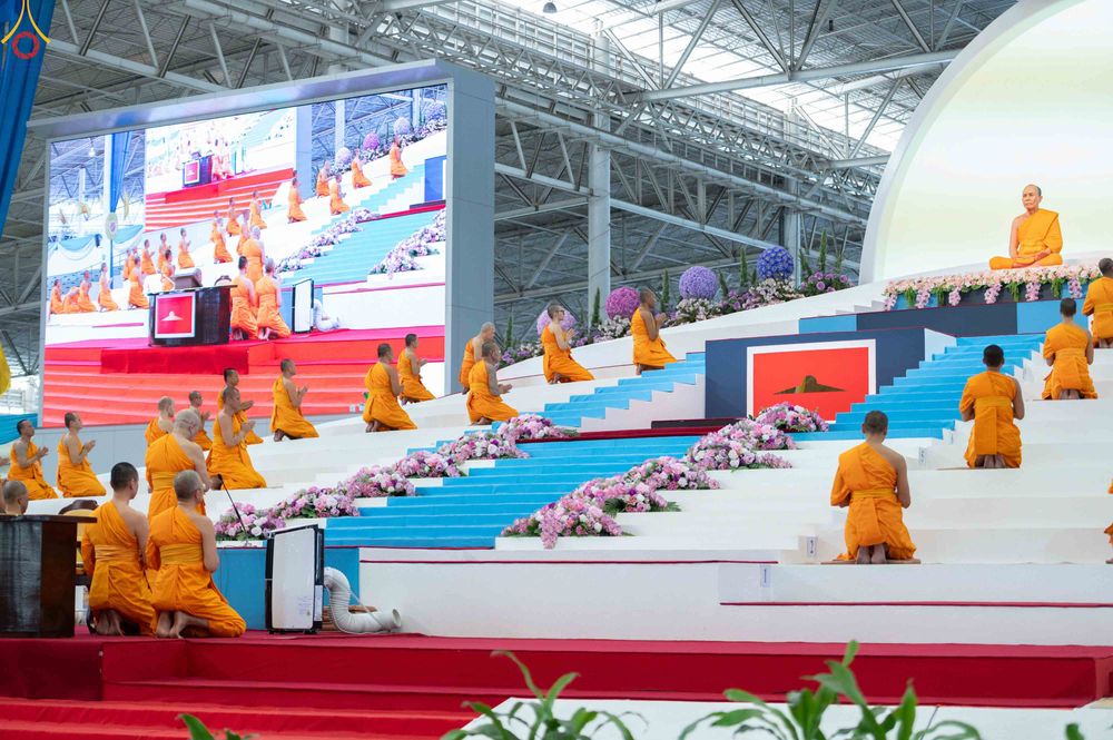 ภาพ No.347791:วันอาทิตย์ที่ 6 กันยายน พ.ศ.2569 พิธีจุดเทียนใจ ไฟนิรันดร์ อนันตชัย ณ รัตนบัลลังก์ วัดพระธรรมกาย