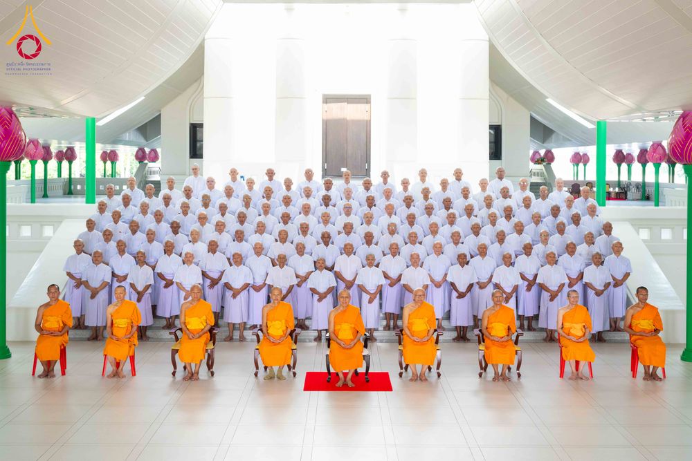 ภาพ No.321338:วันเสาร์ที่ 11 เมษายน พ.ศ.2569 พิธีขอบรรพชา พิธีขอสรณคมณ์และศีล, พิธีถวายบาตร พิธีอุปสมบท โครงการอุปสมบทหมู่ บูชาธรรมหลวงพ่อธัมมชโย พ.ศ.2569 โครงการอุปสมบทหมู่ธรรมทายาท ระดับอุดมศึกษา รุ่น 53 (ภาคฤดูร้อน) ณ วัดพระธรรมกาย ปทุมธานี