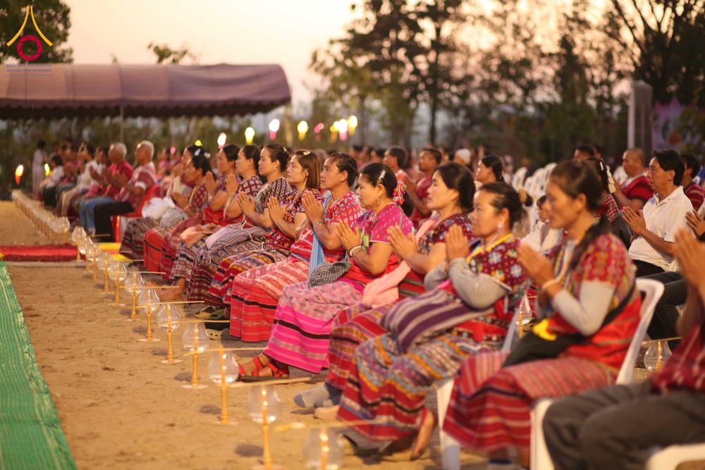 ภาพ No.309075:วันศุกร์ที่ 6 กุมภาพันธ์ พ.ศ.2569 พิธีจุดประทีปโคมลาน ปล่อยโคมลอยถวายเป็นพุทธบูชา  ณ ลานธรรมเจดีย์วัดทุ่งเจริญธรรม อ.อมก๋อย จ.เชียงใหม่