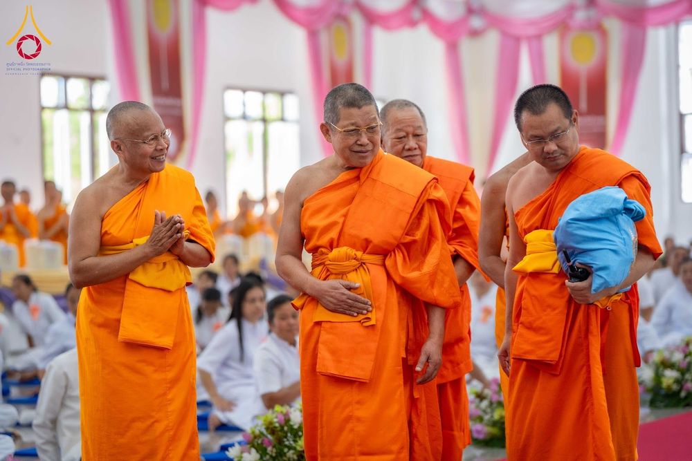 ภาพ No.344825:วันเสาร์ที่ 22 สิงหาคม พ.ศ. 2569 พิธีมุทิตาสักการะมหาเปรียญธรรม คณะสงฆ์ภาค 7 ปีที่ 3 ณ ธรรมสภา วัดบ้านขุน ต.บ่อหลวง อ.ฮอด จ.เชียงใหม่