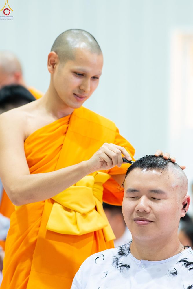 ภาพ No.319328:วันเสาร์ที่ 4 เมษายน พ.ศ.2569 พิธีปลงผมนาคธรรมทายาท โครงการอุปสมบทหมู่ธรรมทายาท ระดับอุดมศึกษา รุ่นที่ 53 ภาคฤดูร้อน ณ มหารัตนวิหารคด 13 วัดพระธรรมกาย