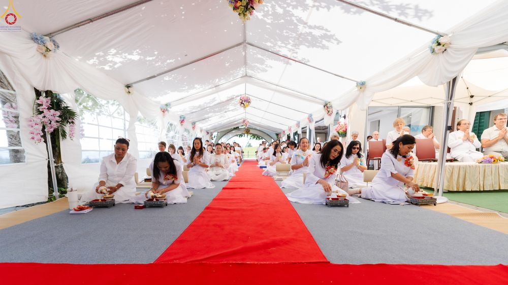 ภาพ No.286102:วันที่ 13 กรกฎาคม พ.ศ. 2568  พิธีทอดผ้าป่าฉลอง 13 ปี  วัดพระธรรมกายสวิตเซอร์แลนด์