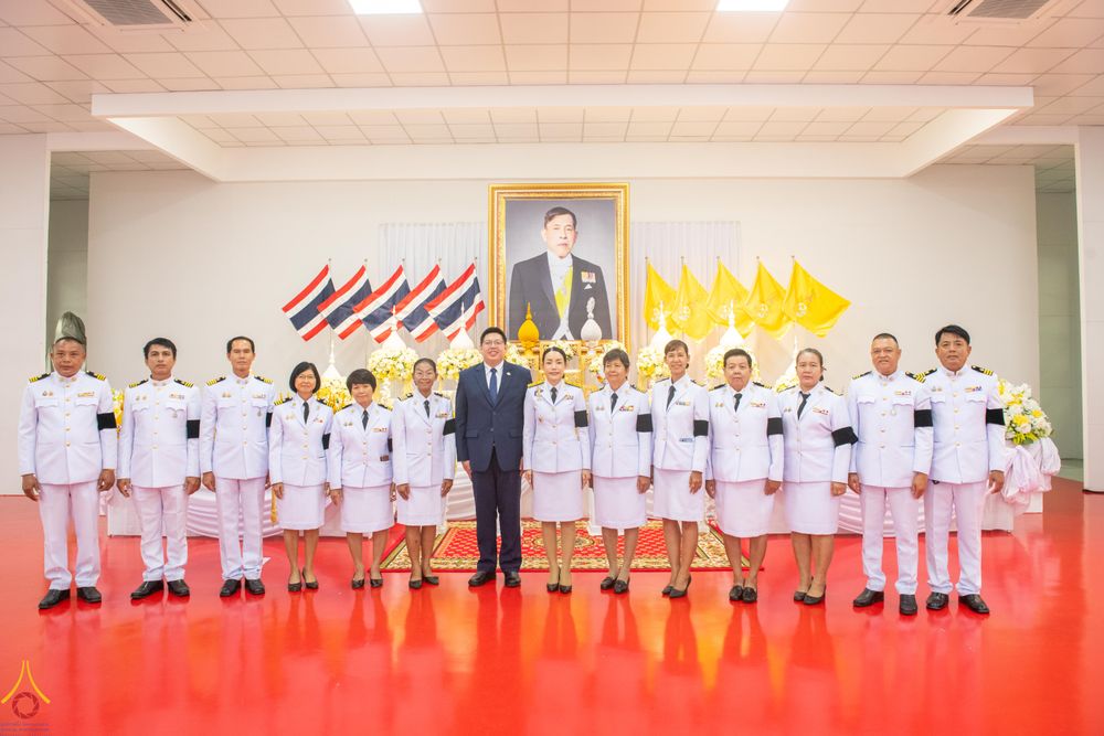 ภาพ No.341759:วันอังคารที่ 28 กรกฎาคม พ.ศ. 2569 คณะสงฆ์และพสกนิกรอำเภอคลองหลวง พร้อมใจจัดพิธีเจริญพระพุทธมนต์ ปฏิบัติธรรม และทำบุญตักบาตร ถวายพระราชกุศลเฉลิมพระเกียรติพระบาทสมเด็จพระเจ้าอยู่หัว