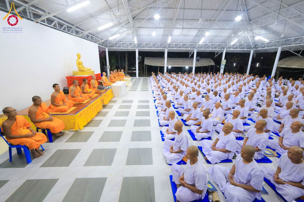 ภาพ No.285621:วันที่ 26-30  พฤศจิกายน พ.ศ. 2568  กิจกรรมสวดมนต์ นั่งสมาธิ ฟังธรรม ของนาคธรรมทายาท ในโครงการบวชบูชาธรรมมหาปูชนียาจารย์  ณ ศูนย์ปฏิบัติธรรมบุรีรัมย์ จ.บุรีรัมย์