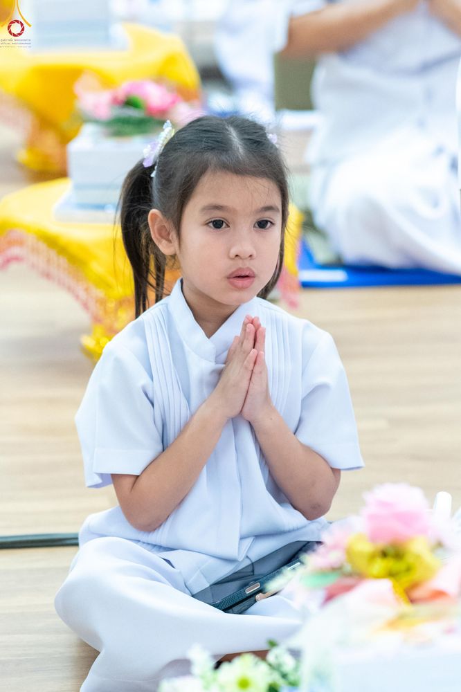ภาพ No.329050:วันอาทิตย์ที่ 17 พฤษภาคม พ.ศ.2569 พิธีร่วมบุญการศึกษาพระภิกษุสามเณร (หนังสือบาลี นักธรรม ทางก้าวหน้า World-Pec) ณ ห้องแก้วสารพัดนึก 2 วัดพระธรรมกาย
