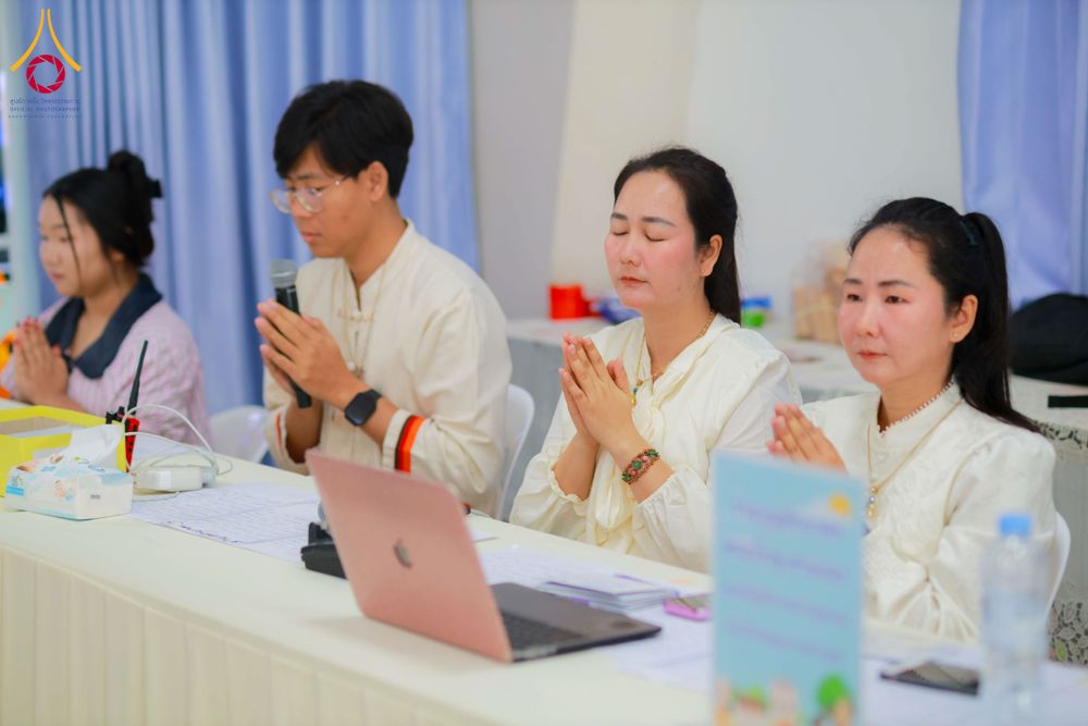 ภาพ No.321801:วันที่ 12 เมษายน พ.ศ.2569 ตักบาตรสงกรานต์ฉลองสามเณรใหม่  ณ ศูนย์ปฏิบัติธรรมระยอง(บ้านช่องลม)