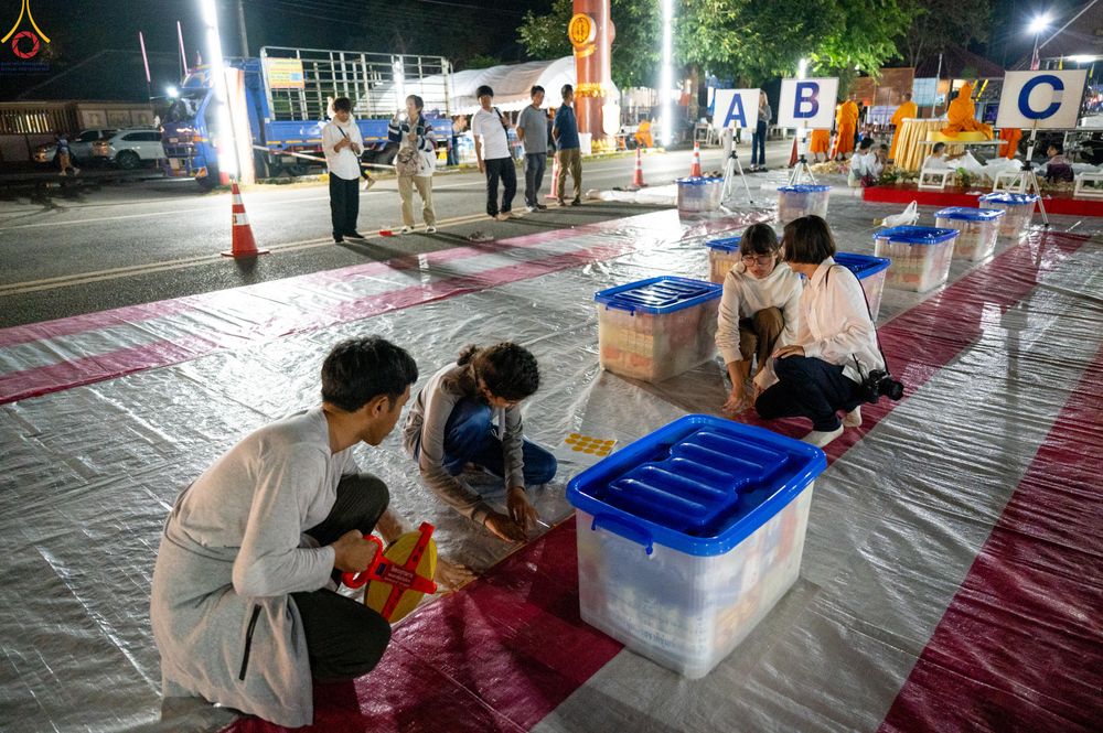 ภาพ No.283401:วันที่ 12 -13 ธันวาคม พ.ศ.2568 เบื้องหลังความสำเร็จ ของการจัดงานตักบาตร พระ 1,000 รูป เขาใหญ่