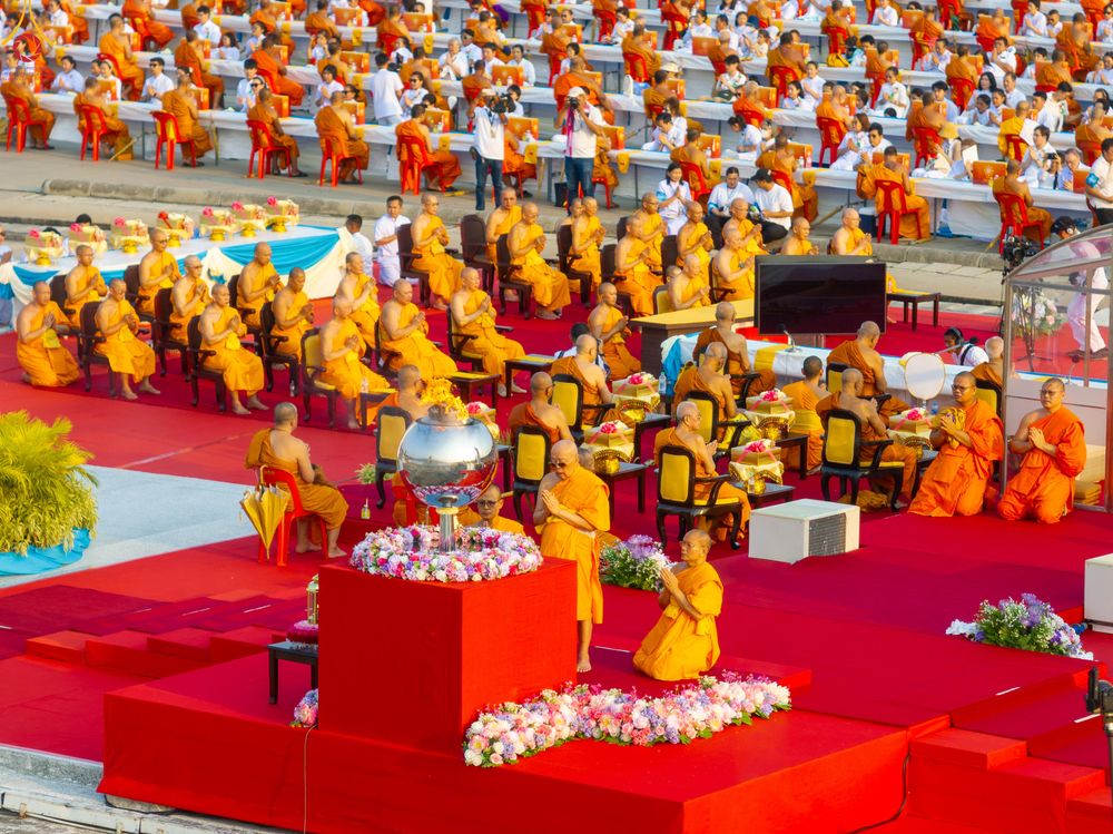 ภาพ No.324965:วันที่ 22 เมษายน พ.ศ.2569 (วันคุ้มครองโลก) พิธีถวายมหาสังฆทาน 40,000 กว่าวัดทั่วประเทศ (ชุดที่ 2) ณ ลานธรรม พระมหาธรรมกายเจดีย์ วัดพระธรรมกาย