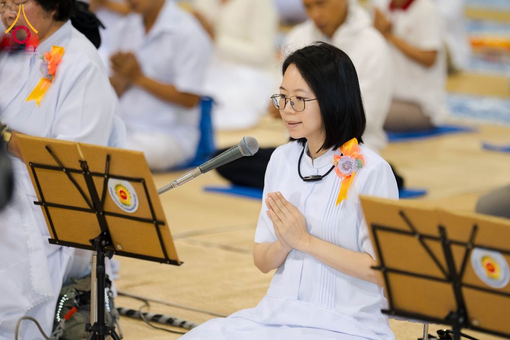 ภาพ No.306212:วันที่ 30 มกราคม พ.ศ. 2569 พิธีถวายภัตตาหารเป็นสังฆทาน แด่พระธรรมยาตรา ณ วัดพระธรรมกาย  จังหวัดปทุมธานี ในโครงการธรรมยาตรา กตัญญูบูชา มหาปูชนียาจารย์ พระมงคลเทพมุนี(สด จนฺทสโร) พระผู้ปราบมาร อนุสรณ์สถาน 7 แห่ง ปีที่ 14