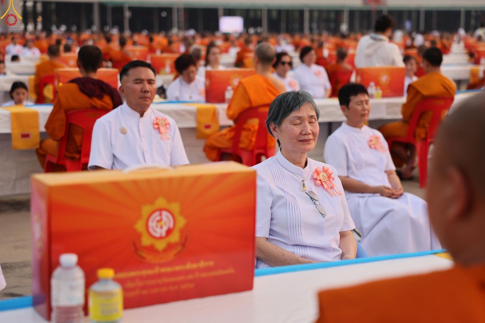 ภาพ No.324092:วันที่ 22 เมษายน พ.ศ.2569 (วันคุ้มครองโลก) พิธีถวายมหาสังฆทาน 40,000 กว่าวัดทั่วประเทศ ณ ลานธรรม พระมหาธรรมกายเจดีย์ วัดพระธรรมกาย