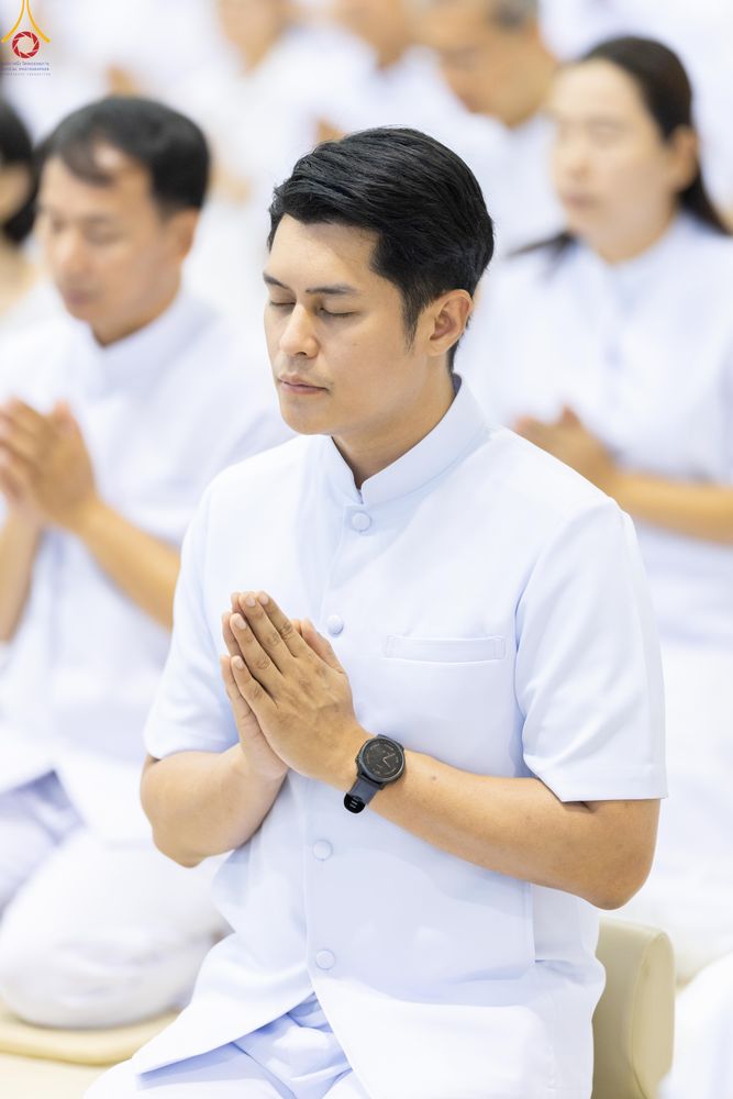 ภาพ No.328040:วันอาทิตย์ต้นเดือนที่ 3 พฤษภาคม พ.ศ.2569 พิธีบูชาข้าวพระ ณ วัดพระธรรมกาย