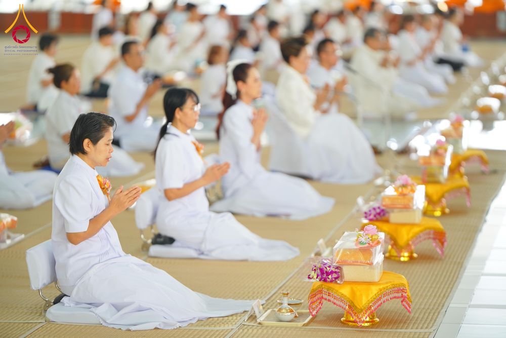 ภาพ No.310105:วันที่ 7 กุมภาพันธ์ พ.ศ. 2569 พิธีถวายภัตตาหารเมนูสวรรค์ เพื่อการบรรลุธรรม ณ หอฉันคุณยายอาจารย์ฯ วัดพระธรรมกาย