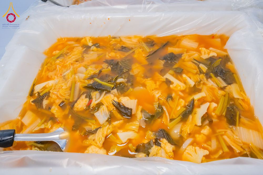 ภาพ No.293544:วันที่ 13 มกราคม พ.ศ. 2569 พิธีถวายภัตตาหารเป็นสังฆทาน แด่พระธรรมยาตรา ณ อนุสรณ์สถานมหาวิหารพระมงคลเทพมุนี (โลตัสแลนด์) อ.สองพี่น้อง จ.สุพรรณบุรี ในโครงการธรรมยาตรา กตัญญูบูชา มหาปูชนียาจารย์ พระมงคลเทพมุนี(สด จนฺทสโร) พระผู้ปราบมาร อนุสรณ์สถาน 7 แห่ง ปี