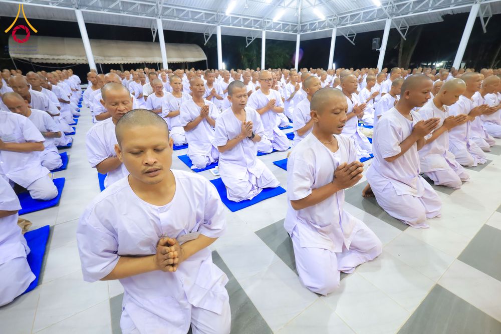 ภาพ No.285636:วันที่ 26-30  พฤศจิกายน พ.ศ. 2568  กิจกรรมสวดมนต์ นั่งสมาธิ ฟังธรรม ของนาคธรรมทายาท ในโครงการบวชบูชาธรรมมหาปูชนียาจารย์  ณ ศูนย์ปฏิบัติธรรมบุรีรัมย์ จ.บุรีรัมย์