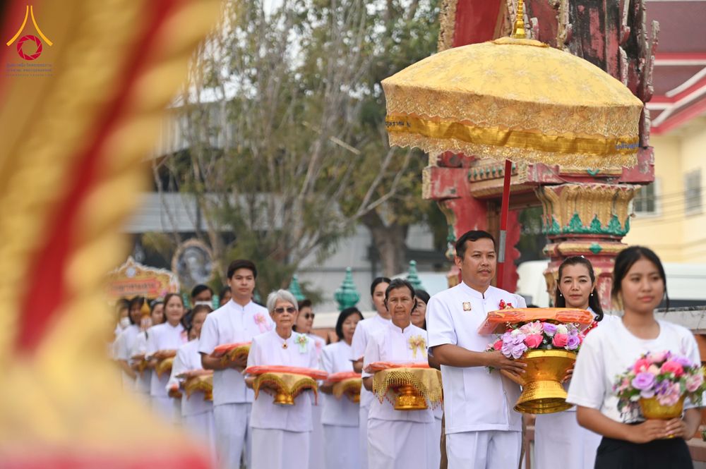 ภาพ No.298971:วันที่ 20 มกราคม พ.ศ. 2569 พิธีทอดผ้าป่าทำนุบำรุงศาสนสถาน ณ วัดใหม่นพรัตน์ ต.เนินพระปรางค์ อ.สองพี่น้อง จ.สุพรรณบุรี ในโครงการธรรมยาตรา กตัญญูบูชา มหาปูชนียาจารย์ พระมงคลเทพมุนี(สด จนฺทสโร) พระผู้ปราบมาร อนุสรณ์สถาน 7 แห่ง ปีที่ 14