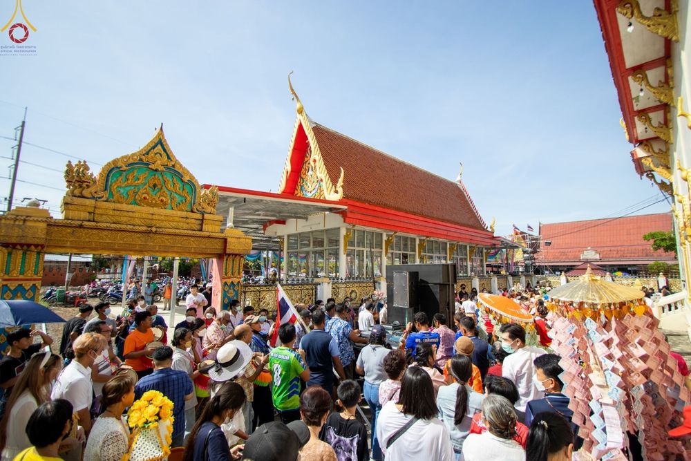 ภาพ No.63518:พิธีทอดกฐินสามัคคีทั่วไทย 5,000 วัด โดยคณะศิษยานุศิษย์วัดพระธรรมกาย น้อมบูชาธรรม 78 ปี หลวงพ่อธัมมชโย วันที่ 29 ตุลาคม พ.ศ. 2565 ณ วัดขุมแก้ว อ.ธัญบุรี จ.ปทุมธานี