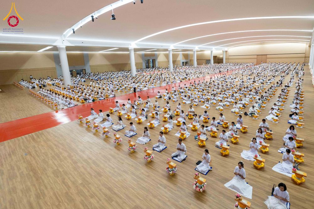 ภาพ No.313581:วันอาทิตย์ที่ 15 มีนาคม พ.ศ. 2569 พิธีร่วมบุญบรรพชาสามเณร 5000 รูป ณ ห้องแก้วสารพัดนึก 2 สภาธรรมกายสากล วัดพระธรรมกาย