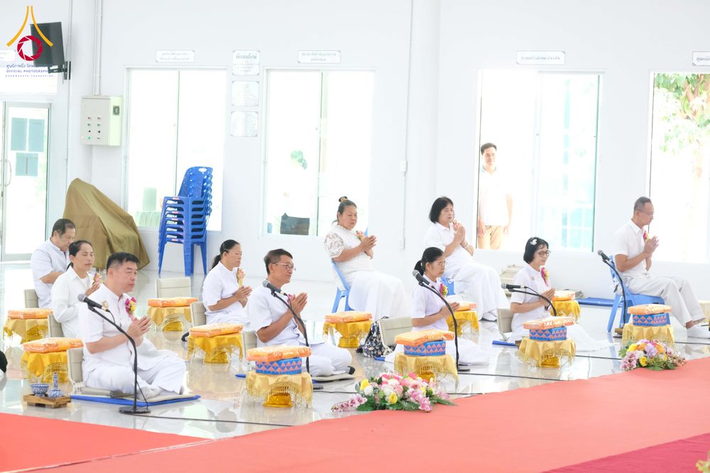 ภาพ No.319634:วันเสาร์ที่ 4 เมษายน พ.ศ.2569 พิธีขอขมา มอบผ้าไตร บรรพชาสามเณร ศูนย์อบรมเยาวชนนครปฐม