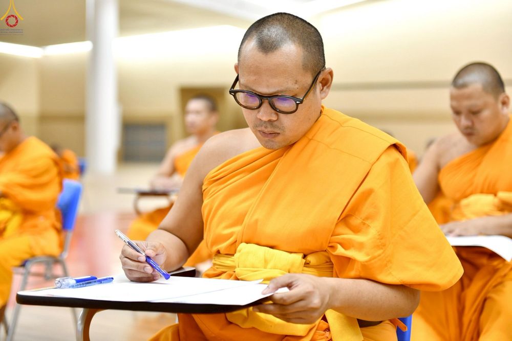 ภาพ No.249666:วันที่ 1 ตุลาคม พ.ศ. 2568 การสอบธรรมสนามหลวง นักธรรมชั้นตรี อำเภอคลองหลวง จังหวัดปทุมธานี ณ ห้องแก้วสารพัดนึก 2 วัดพระธรรมกาย