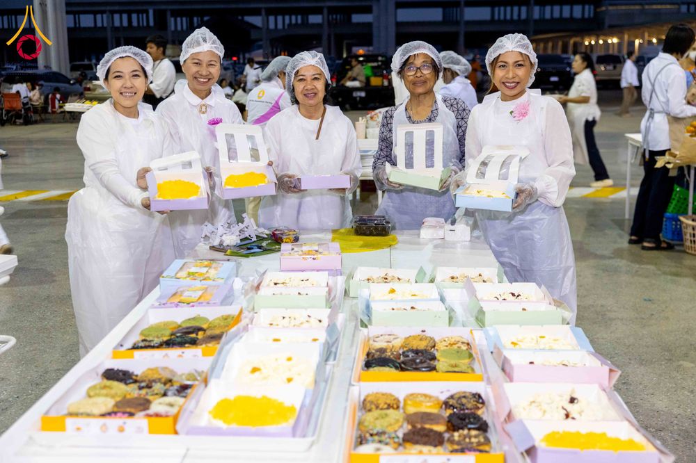 ภาพ No.302991:วันที่ 26 มกราคม พ.ศ. 2569 พิธีถวายภัตตาหารเป็นสังฆทาน แด่พระธรรมยาตรา ณ วัดพระธรรมกาย  จังหวัดปทุมธานี ในโครงการธรรมยาตรา กตัญญูบูชา มหาปูชนียาจารย์ พระมงคลเทพมุนี(สด จนฺทสโร) พระผู้ปราบมาร อนุสรณ์สถาน 7 แห่ง ปีที่ 14