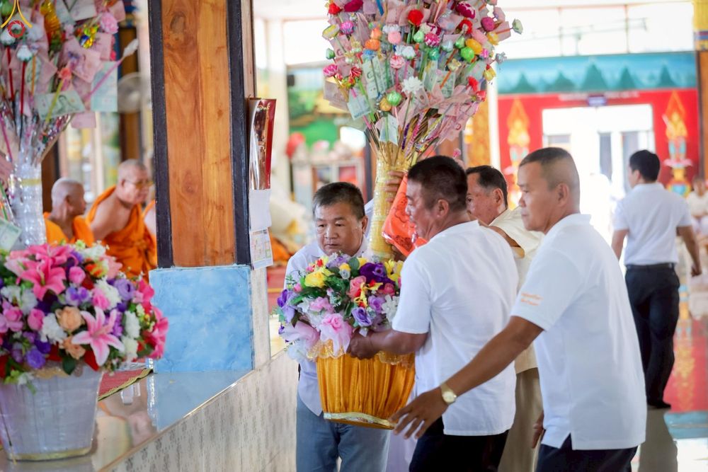 ภาพ No.269735:วันที่ 25 ตุลาคม พ.ศ. 2568 พิธีทอดกฐินสามัคคีทั่วไทย ณ วัดป่าแดง ต.ป่าแดง  อ.ชาติตระการ จ.พิษณุโลก โดยคณะศิษยานุศิษย์ บูชาธรรม 81 ปี หลวงพ่อธัมมชโย