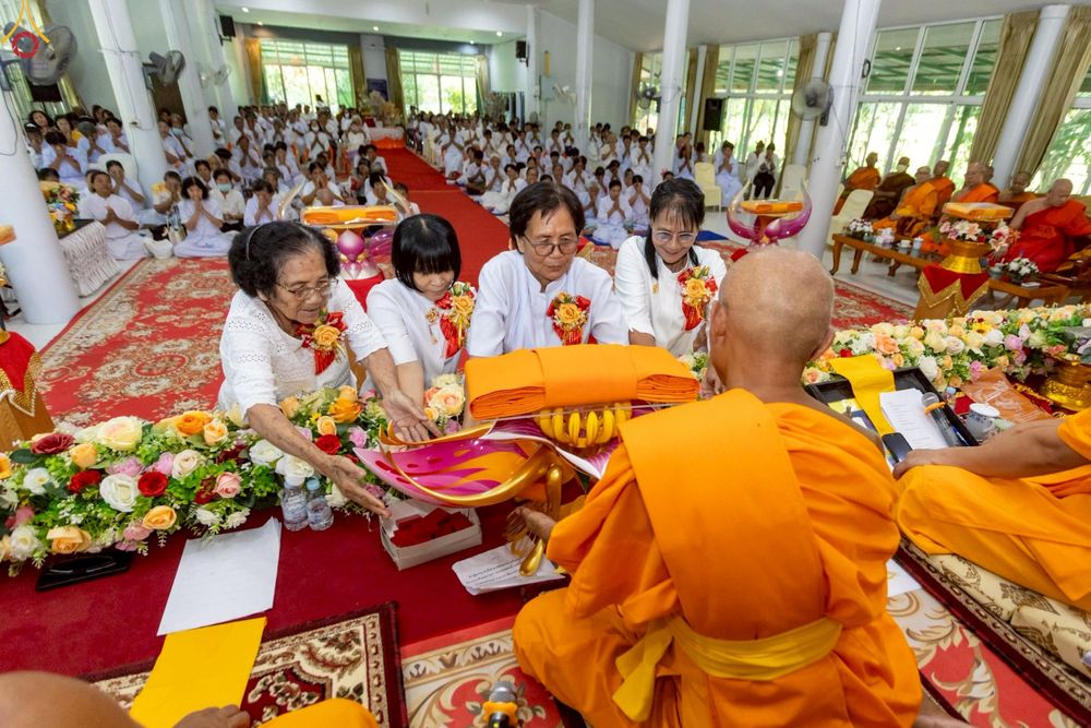 ภาพ No.262932:วันที่ 22 ตุลาคม พ.ศ. 2568 พิธีทอดกฐินสามัคคีทั่วไทย 30,000 วัด โดยคณะศิษยานุศิษย์ บูชาธรรม 81 ปี หลวงพ่อธัมมชโย ณ ธุดงคสถานทรงธรรมกำแพงเพชร ต.ทรงธรรม อ.เมือง จ.กำแพงเพชร