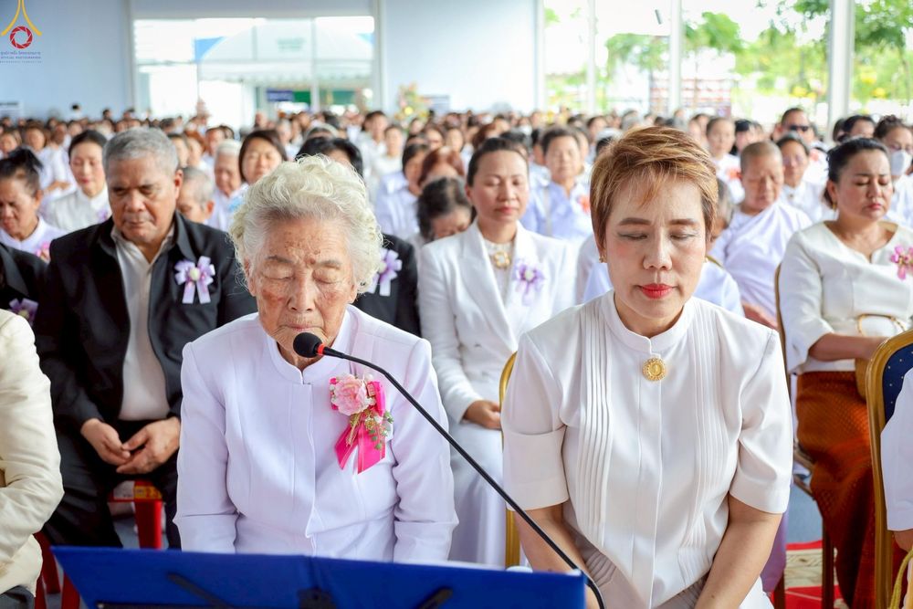 ภาพ No.272662:วันที่ 1 พฤศจิกายน พ.ศ. 2568 พิธีทอดกฐินสามัคคีทั่วไทย ณ วัดศรีวรรณวนาราม ต.คลองสาม อ.คลองหลวง จ.ปทุมธานี โดยคณะศิษยานุศิษย์ บูชาธรรม 81 ปี หลวงพ่อธัมมชโย