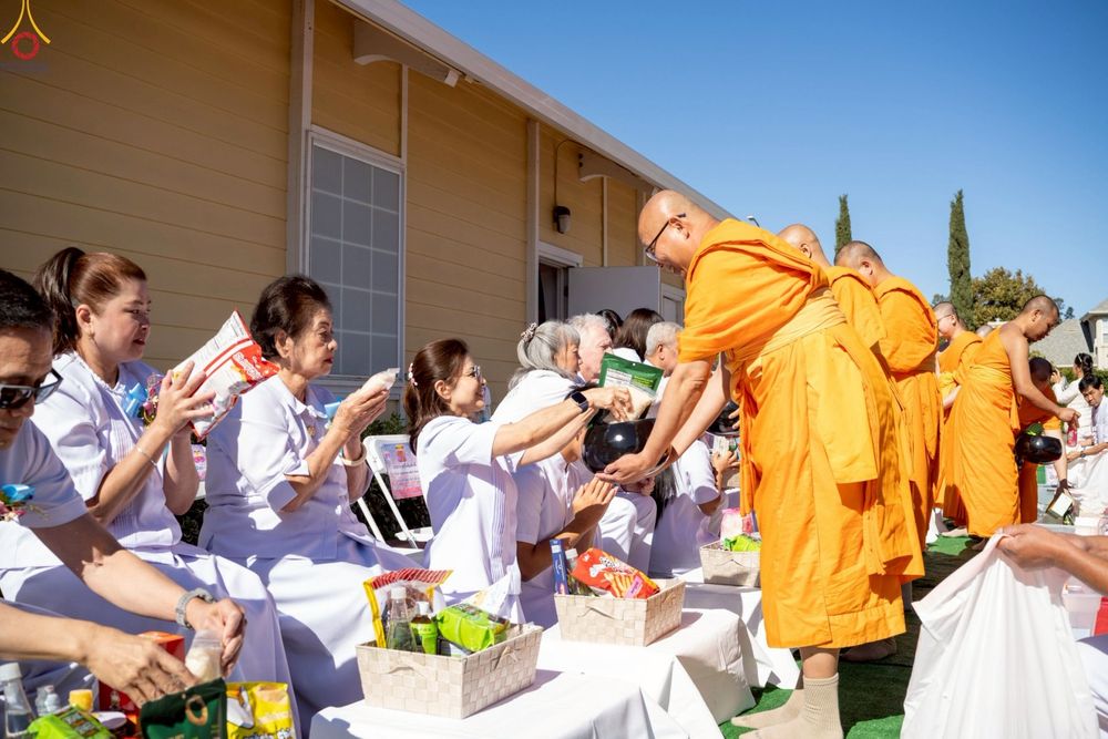 ภาพ No.255615:วันที่ 12 ตุลาคม พ.ศ. 2568 พิธีทอดกฐินสามัคคี  ณ วัดพระธรรมกายซิลิคอนวัลเลย์  สหรัฐอเมริกา 