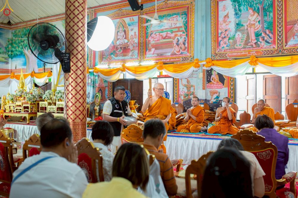 ภาพ No.271775:วันที่ 1 พฤศจิกายน พ.ศ. 2568 พิธีทอดกฐินสามัคคีทั่วไทย ณ วัดลาดทราย อ.วังน้อย จ.พระนครศรีอยุธยา โดยคณะศิษยานุศิษย์ บูชาธรรม 81 ปี หลวงพ่อธัมมชโย