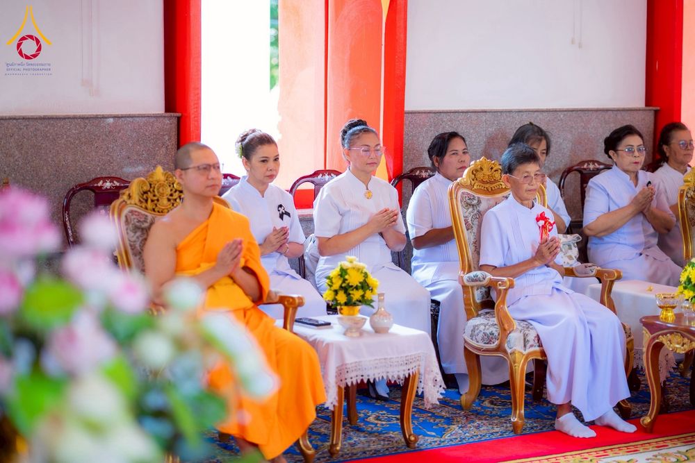 ภาพ No.273910:วันที่ 1 พฤศจิกายน พ.ศ. 2568 พิธีทอดกฐินสามัคคีทั่วไทย ณ วัดศีลขันธาราม อ.โพธิ์ทอง จ.อ่างทอง โดยคณะศิษยานุศิษย์ บูชาธรรม 81 ปี หลวงพ่อธัมมชโย