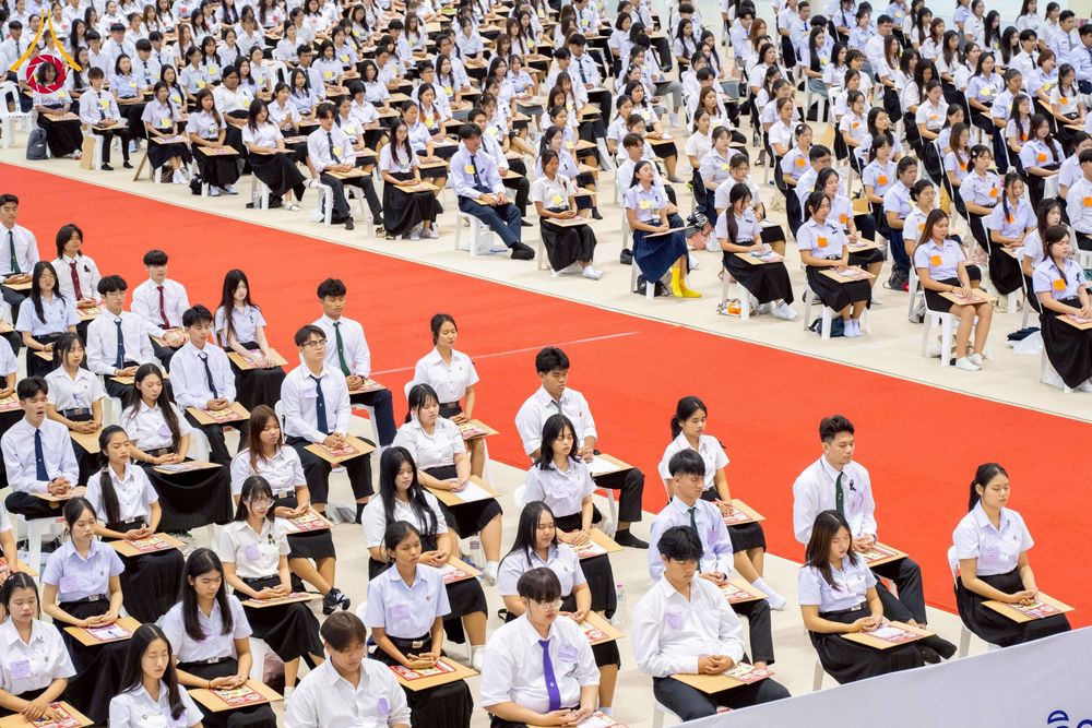 ภาพ No.273277:วันที่ 23 พฤศจิกายน พ.ศ. 2568 การสอบตอบปัญหาธรรมะ ทางก้าวหน้า "ระดับอุดมศึกษา" ณ ห้องแก้วสารพัดนึก 1 สภาธรรมกายสากล วัดพระธรรมกาย จ.ปทุมธานี