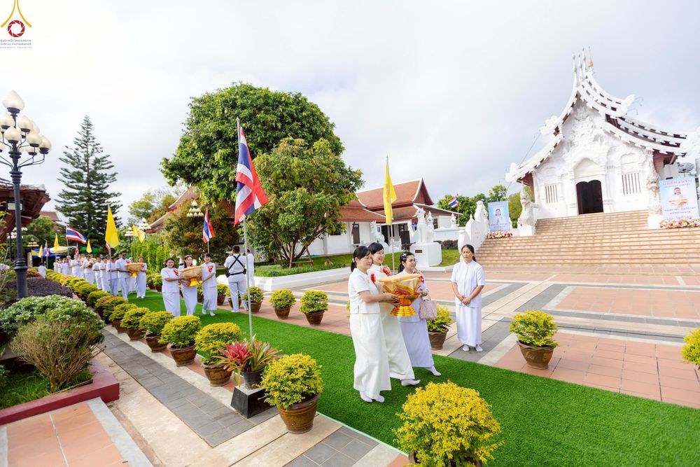 ภาพ No.260268:วันที่ 18 ตุลาคม พ.ศ. 2568 พิธีทอดกฐินสามัคคีทั่วไทย 30,000 วัด โดยคณะศิษยานุศิษย์ บูชาธรรม 81 ปี หลวงพ่อธัมมชโย ณ วัดกิ่วลม ต.บ่อหลวง อ.ฮอด จ.เชียงใหม่