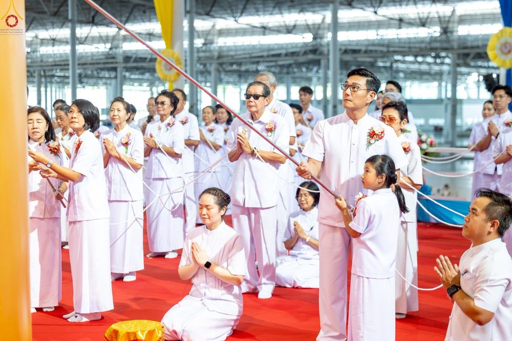 ภาพ No.238997:วันอาทิตย์ที่ 17 สิงหาคม พ.ศ. 2568 งานบุญวันอาทิตย์ พิธีจุดเทียนใจ ไฟนิรันด์ อนันตชัย ณ วัดพระธรรมกาย จ.ปทุมธานี
