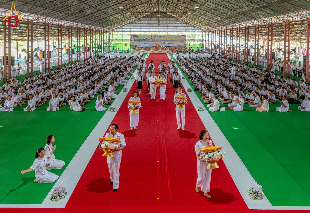 ภาพ No.265979:วันพุธที่ 5 พฤศจิกายน พ.ศ. 2568 (วันพระ ขึ้น 15 ค่ำ เดือน 12) พิธีทอดกฐิน ณ พุทธอุทยานนานาชาติ  อ.โพนพิสิย จ.หนองคาย