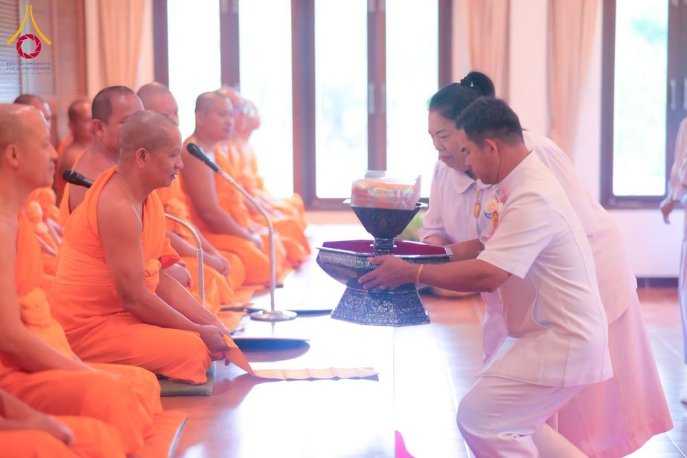 ภาพ No.251051:วันที่ 9 ตุลาคม พ.ศ. 2568 พิธีทอดกฐินประจำปี 2568 ณ ธุดงคสถานอ่างทอง