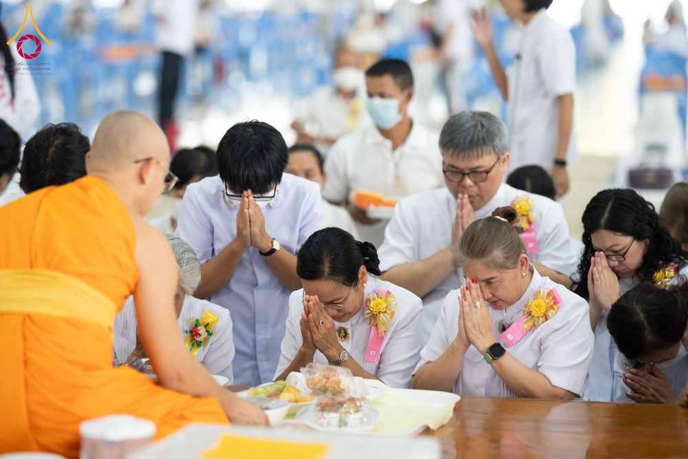 ภาพ No.129512:พิธีบุพเปตพลี ครั้งที่ 147 อุทิศบุญแด่หมู่ญาติที่ล่วงลับไปแล้ว และสืบทอดอายุพระพุทธศาสนา วันเสาร์ที่  9 มีนาคม พ.ศ. 2567 (วันพระแรม 8 ค่ำ เดือน 3) ณ หอฉันคุณยายอาจารย์ฯ วัดพระธรรมกาย จ.ปทุมธานี