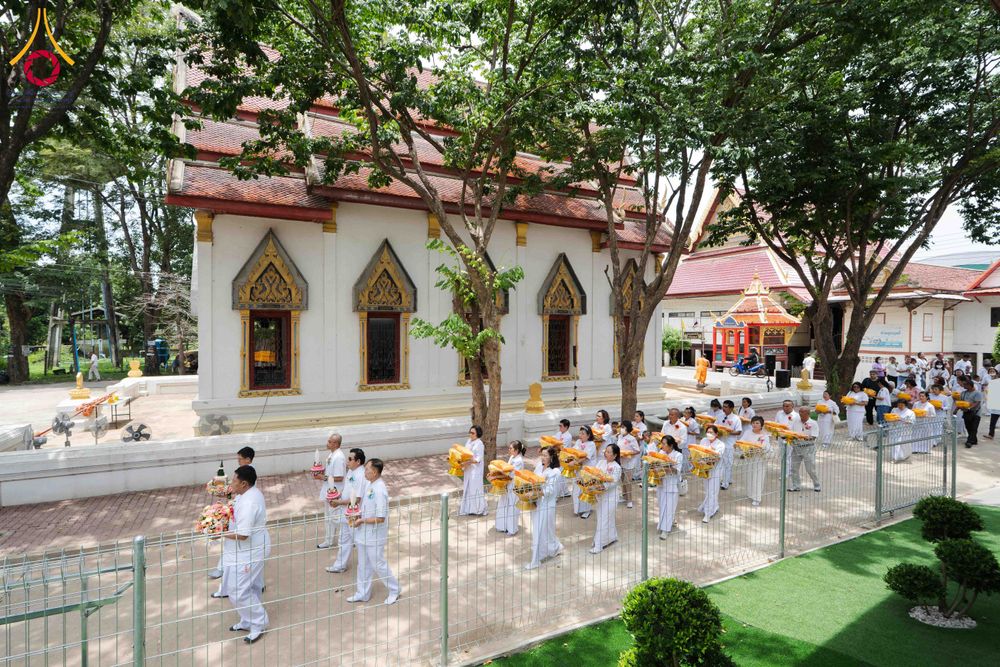 ภาพ No.341318:วันอาทิตย์ที่ 26 กรกฎาคม พ.ศ. 2569 ​โครงการอุปสมบทหมู่บูชาธรรมมหาปูชนียาจารย์ รุ่นที่ ๑ วัดกลางธนรินทร์ ต.บ้านแป้ง อ.พรหมบุรี จ.สิงห์บุรี