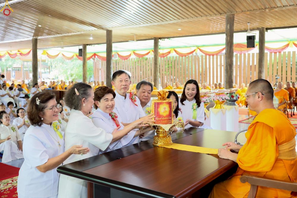 ภาพ No.255863:วันที่ 14 ตุลาคม พ.ศ. 2568 พิธีทอดกฐินสามัคคีทั่วไทย 30,000 วัด โดยคณะศิษยานุศิษย์ บูชาธรรม 81 ปี หลวงพ่อธัมมชโย ณ ศูนย์ปฏิบัติธรรมชัยนาท ต.ธรรมามูล อ.ชัยนาท จ.ชัยนาท