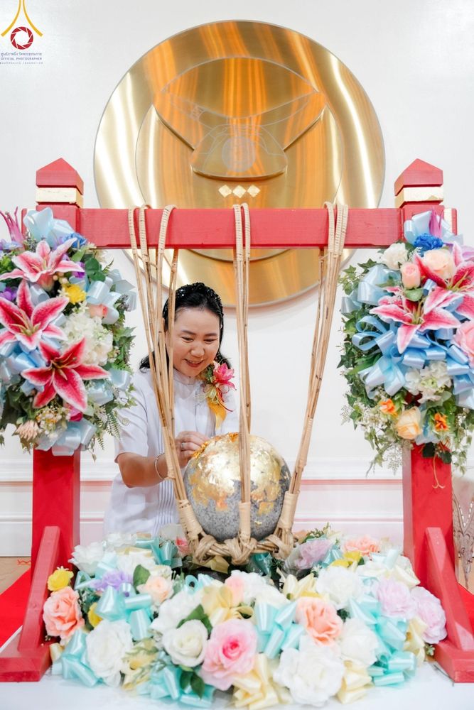 ภาพ No.142579:พิธีพัทธสีมา ประดิษฐานลูกนิมิตมหาสมบัติ สถาปนาอุโบสถวัดพระธรรมกายลอนดอน บูชาธรรม 80 ปี หลวงพ่อธัมมชโย วันเสาร์ที่ 22 มิถุนายน พ.ศ. 2567