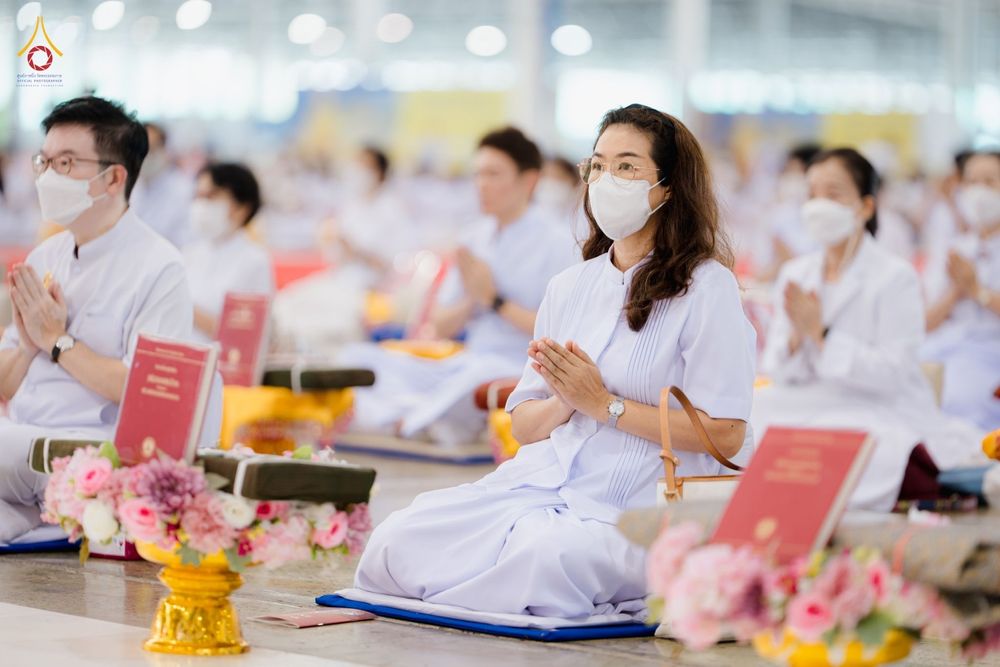 ภาพ No.80526:พิธีถวายทุนสนับสนุนการสร้าง พระไตรปิฎกฉบับธรรมชัย วันเสาร์ที่ 29 เมษายน พ.ศ. 2566 ณ สภาธรรมกายสากล วัดพระธรรมกาย