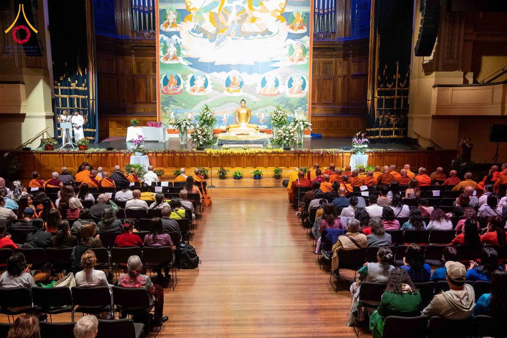 ภาพ No.329253:วันเสาร์ที่ 16 พฤษภาคม พ.ศ.2569 งานฉลองวิสาขบูชานานาชาติแห่งรัฐวิกตอเรีย (United Nations Day of Vesak) ประจำปี 2569 จัดขึ้น ณ นครเมลเบิร์น ประเทศออสเตรเลีย