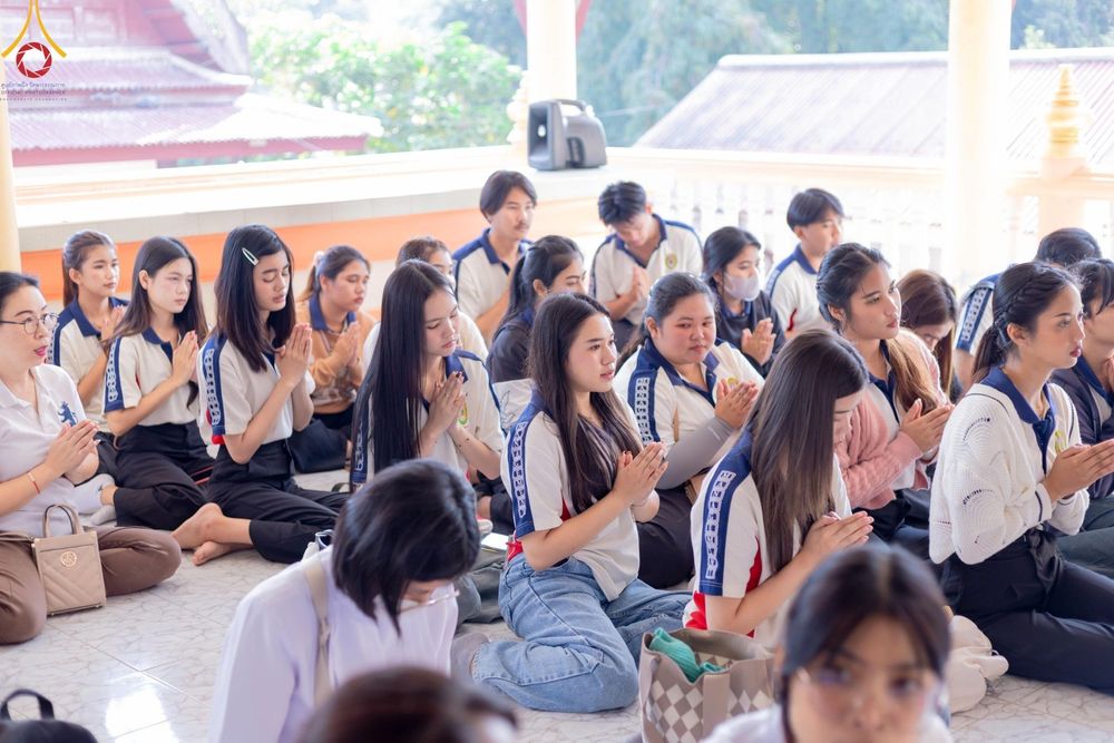 ภาพ No.200385:พิธีทอดผ้าป่าทำนุบำรุงศาสนสถาน ณ วัดผาสุการาม ตำบลบางไทรป่า อำเภอบางเลน จังหวัดนครปฐม ในโครงการธรรมยาตรา กตัญญูบูชา มหาปูชนียาจารย์ พระมงคลเทพมุนี(สด จนฺทสโร) พระผู้ปราบมาร อนุสรณ์สถาน 7 แห่ง ปีที่ 13 วันที่ 22 มกราคม พ.ศ. 2568