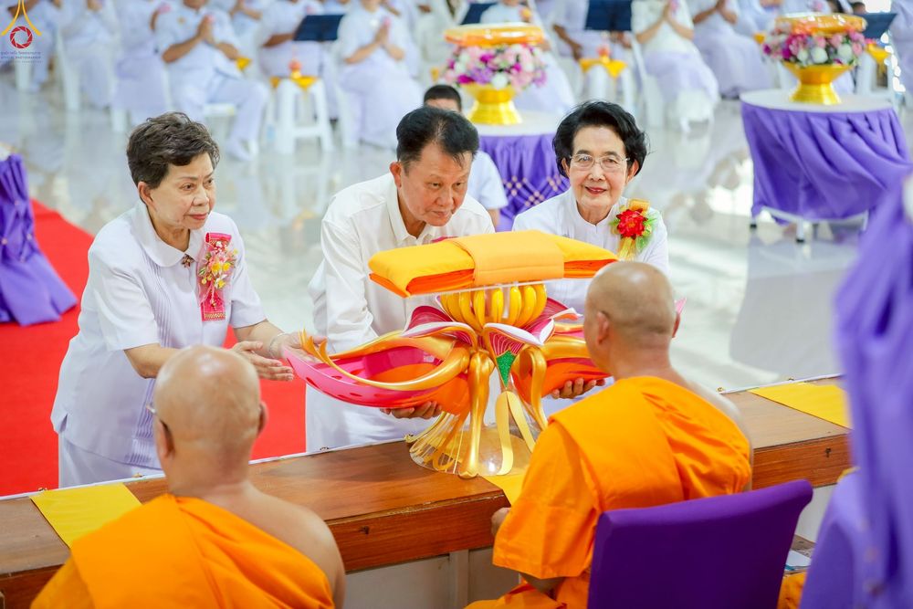 ภาพ No.260054:วันศุกร์ ที่ 17 ตุลาคม พ.ศ. 2568 ทอดกฐินสามัคคี "สร้างรัตนบัลลังก์ รองรับองค์พระประธาน"  ณ ธุดงคสถานนครสวรรค์ ต.หัวถนน อ.ท่าตะโก จ.นครสวรรค์