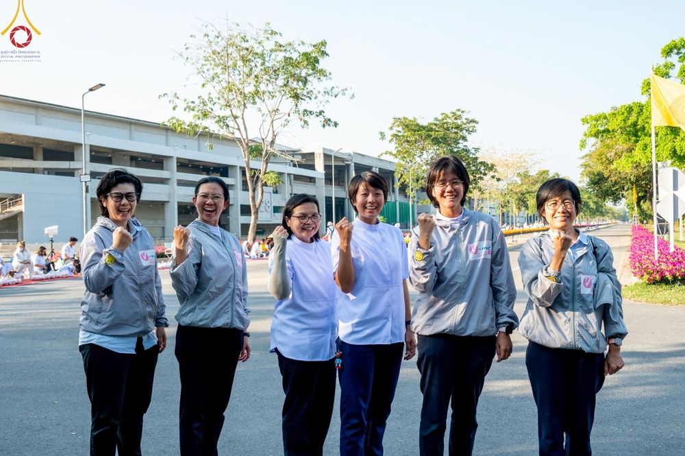 ภาพ No.191409:V.49 สารพัดV สารพัดดี ที่ธรรมยาตรา ในโครงการธรรมยาตรา กตัญญูบูชา มหาปูชนียาจารย์ พระมงคลเทพมุนี(สด จนฺทสโร) พระผู้ปราบมาร อนุสรณ์สถาน 7 แห่ง ปีที่ 13 ระหว่างวันที่ 2-31 มกราคม พ.ศ. 2568
