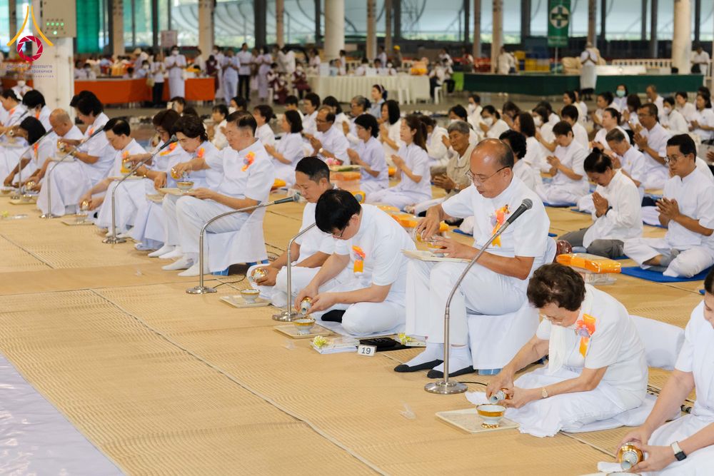 ภาพ No.306969:วันที่ 31 มกราคม พ.ศ. 2569 พิธีถวายภัตตาหารเป็นสังฆทาน แด่พระธรรมยาตรา ณ วัดพระธรรมกาย  จังหวัดปทุมธานี ในโครงการธรรมยาตรา กตัญญูบูชา มหาปูชนียาจารย์ พระมงคลเทพมุนี(สด จนฺทสโร) พระผู้ปราบมาร อนุสรณ์สถาน 7 แห่ง ปีที่ 14