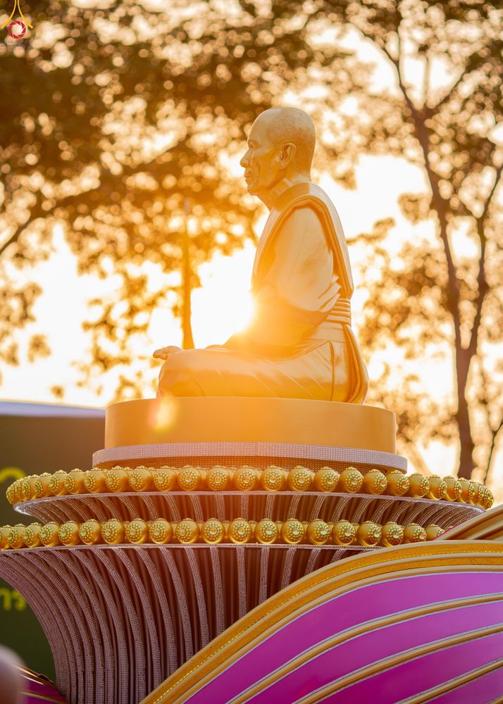 ภาพ No.296919:วันที่ 17 มกราคม พ.ศ. 2569 พิธีจุดประทีปถวายเป็นพุทธบูชา และบูชาธรรมมหาปูชนียาจารย์  ณ วัดโบสถ์บน ต.บางคูเวียง จ.นนทบุรี อนุสรณ์สถานลำดับที่ 4 สถานที่เกิดด้วยกายธรรม ในโครงการธรรมยาตรา กตัญญูบูชา มหาปูชนียาจารย์ พระมงคลเทพมุนี(สด จนฺทสโร) พระผู้ปราบมาร อ