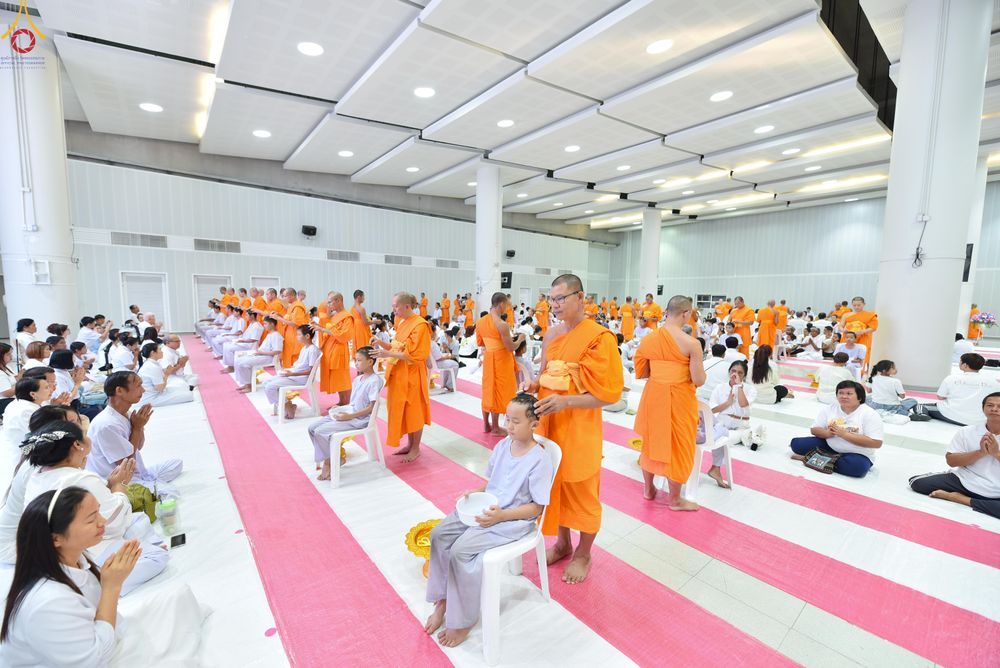 ภาพ No.316850:วันเสาร์ที่ 28 มีนาคม พ.ศ.2569 พิธีปลงผมนาคธรรมทายาท โครงการสามเณรยุวธรรมทายาท รุ่นที่ 34 โครงการสามเณรมัชฌิมธรรมทายาท รุ่นที่ 30 ณ มหารัตนวิหารคด 13 วัดพระธรรมกาย